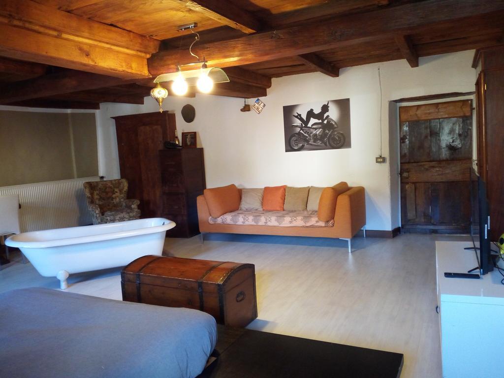Hôtel Casa Olmi à Castiglione dʼIntelvi Extérieur photo